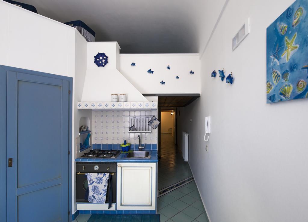 B&B ヴィアカンポ6 アトラーニ 部屋 写真