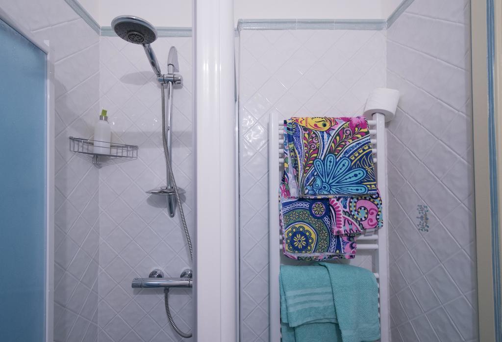 B&B ヴィアカンポ6 アトラーニ 部屋 写真